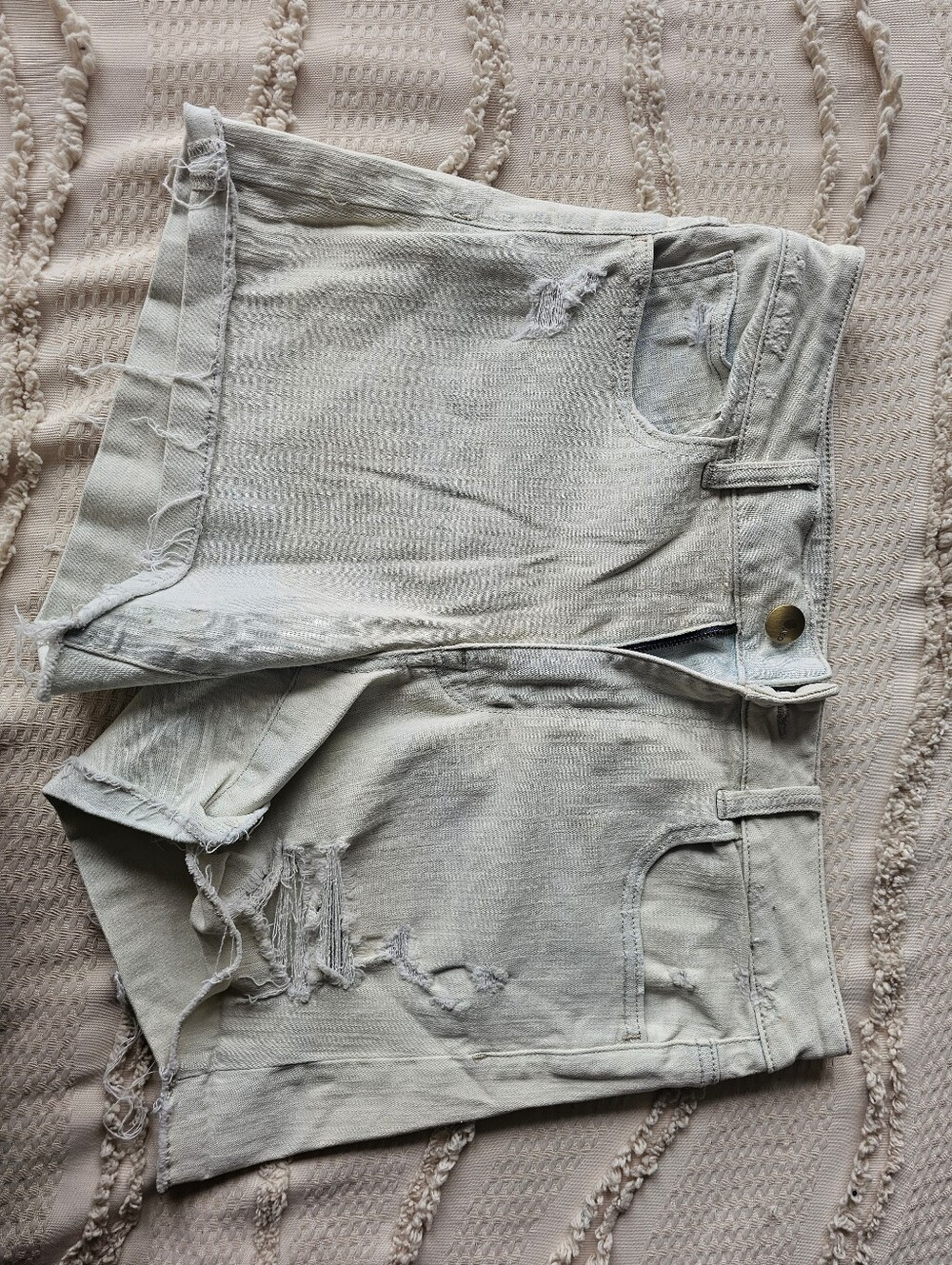 American Eagle Outfitters Light Beige Super Stretch Shorts